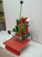 Ручной пресс для тиснения и высечки на коже, формат 150*100 мм